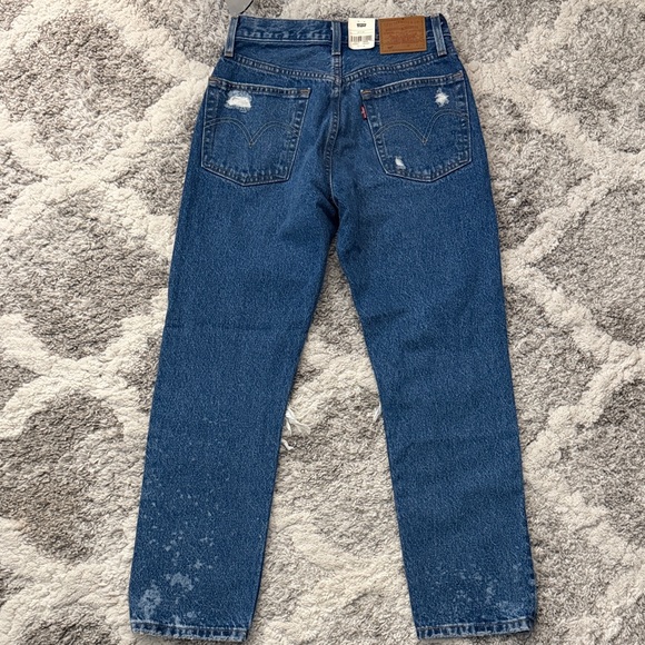 Levi’s 501 Original Fit Distressed Jeans - Size 24x26 (New With Tags) - Picture 4 of 8